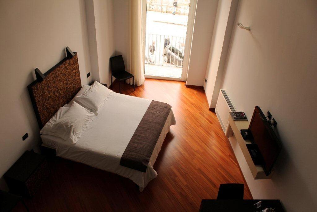 Alvino Suite And Breakfast Lecce Esterno foto