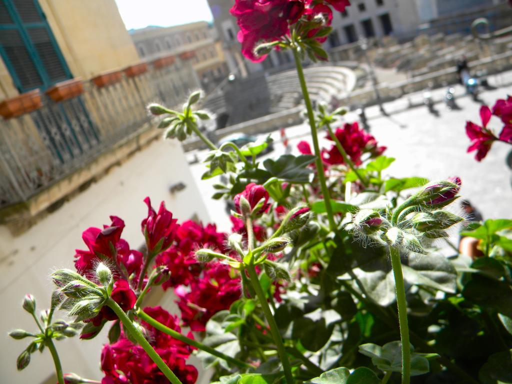 Alvino Suite And Breakfast Lecce Esterno foto