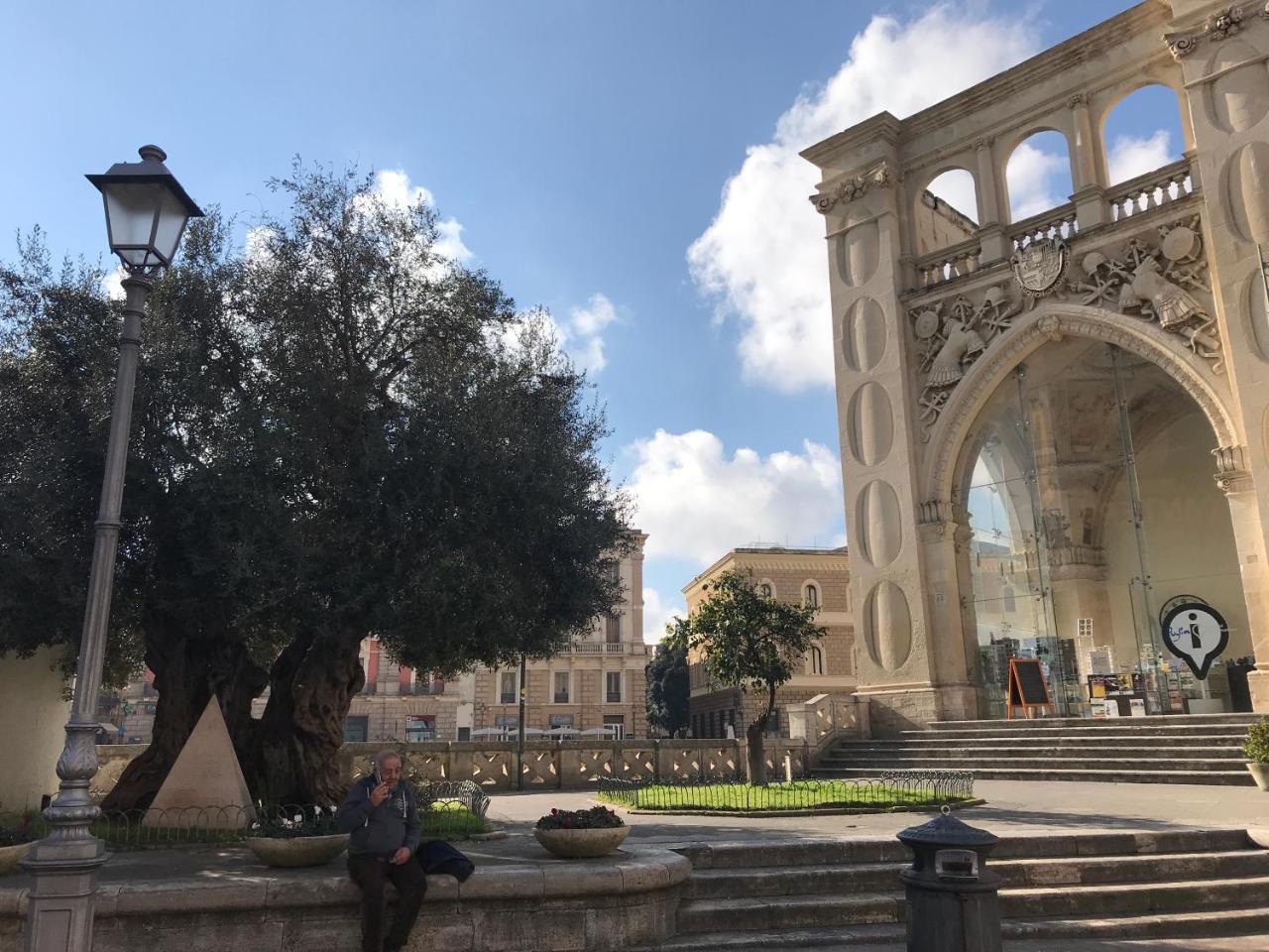 Alvino Suite And Breakfast Lecce Esterno foto
