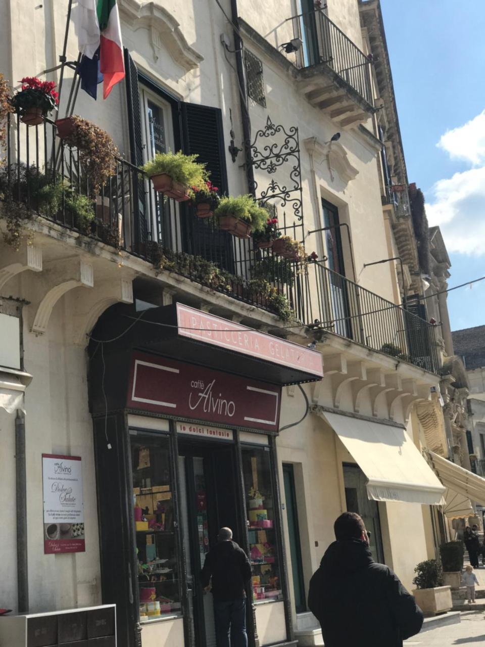 Alvino Suite And Breakfast Lecce Esterno foto